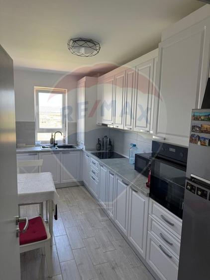 Apartament cu 2 camere de vânzare în zona Avantgarden