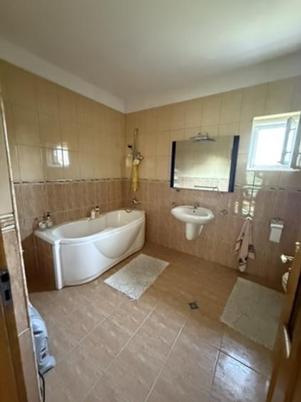 Casă individuală de vânzare -322 mp, 6 camere, Alba Iulia, ZONĂ EXCLUSIVISTĂ