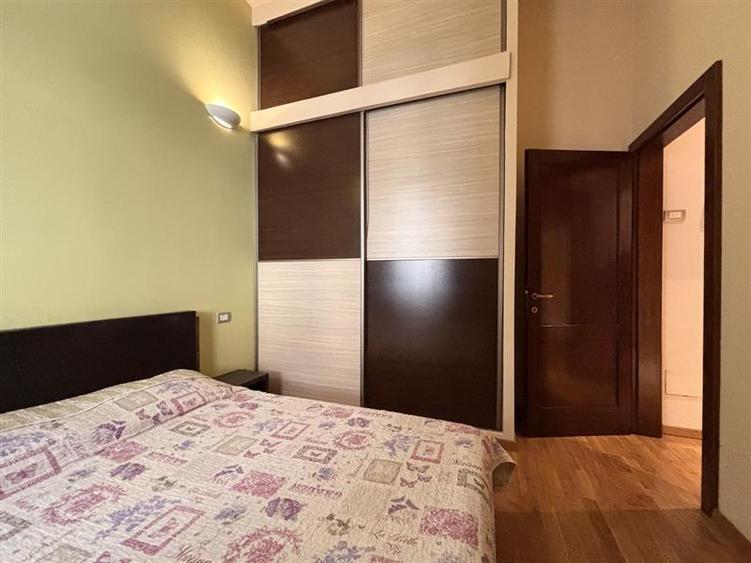Apartament 2 camere ultracentral vizavi de teatru