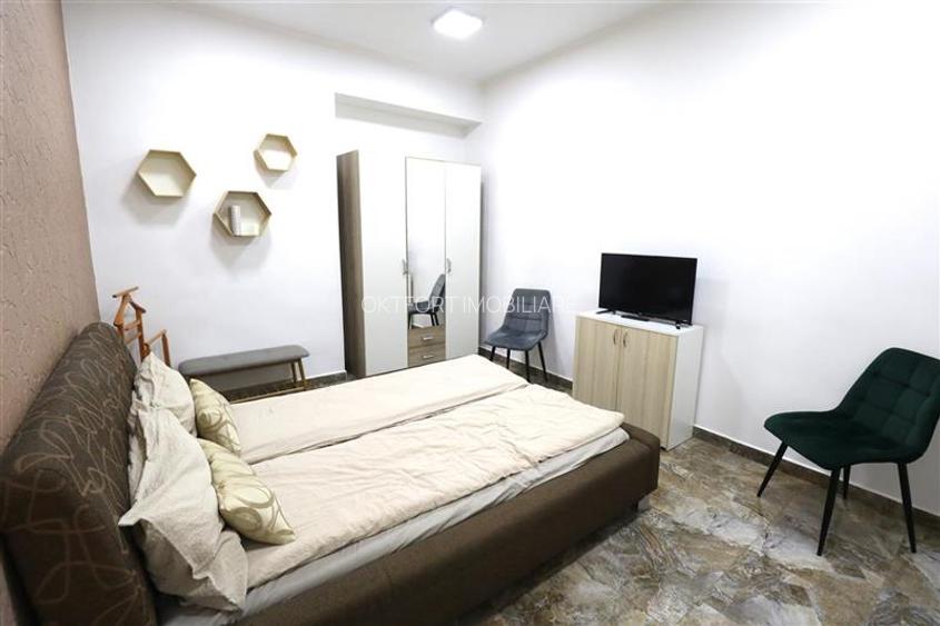 Apartament cu 2 camere,centrala proprie , ultracentral - 2