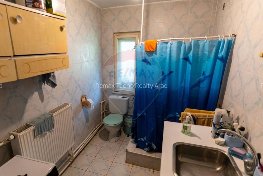 Casă  cu 10 camere in 2 corpuri de cladire (se pot vinde separat) - 17