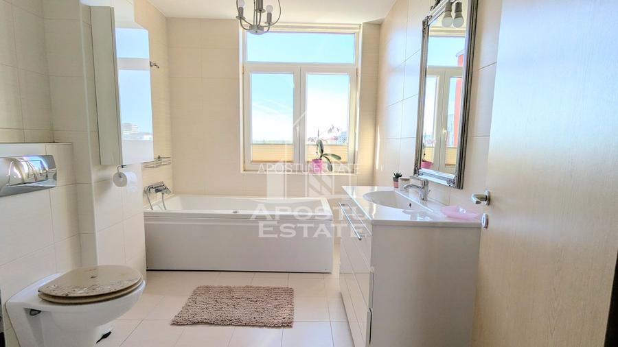 Penthouse cu 3 camere de vanzare,terasa mare, Zona Aradului, Timisoara