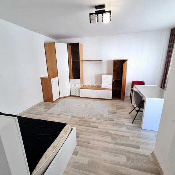 Apartament 1 camera in Borhanci imobil nou