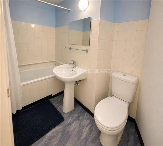 Garsoniera cocheta, baie si bucatarie proprie, etaj 3, Aleea Carpati, investitie - 5