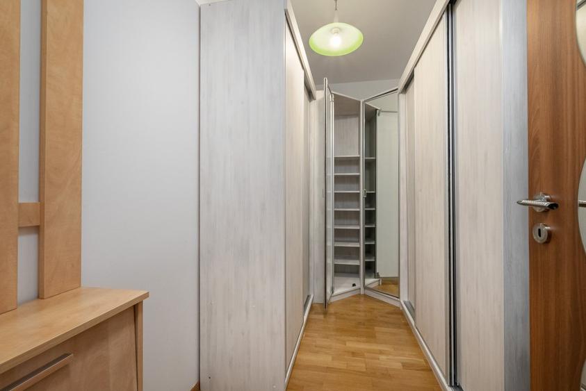 Apartament spatios 3 camere, zona Dorobanti