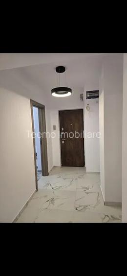 Apartament 3 camere, decomandat, 75 mp, balcon, metrou, Titulescu - 5