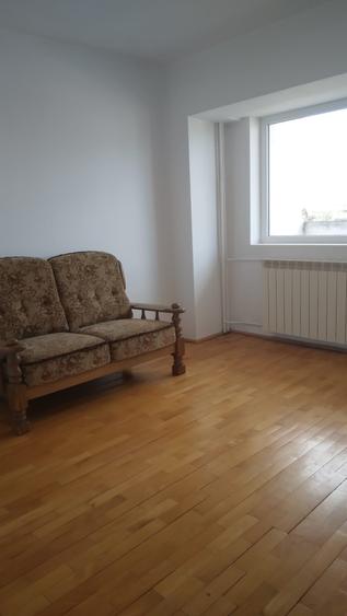 Apartament 3 Camere,Piata Alba Iulia,Decebal,bl.1995,DECOMANDAT,Amenajat,Liber