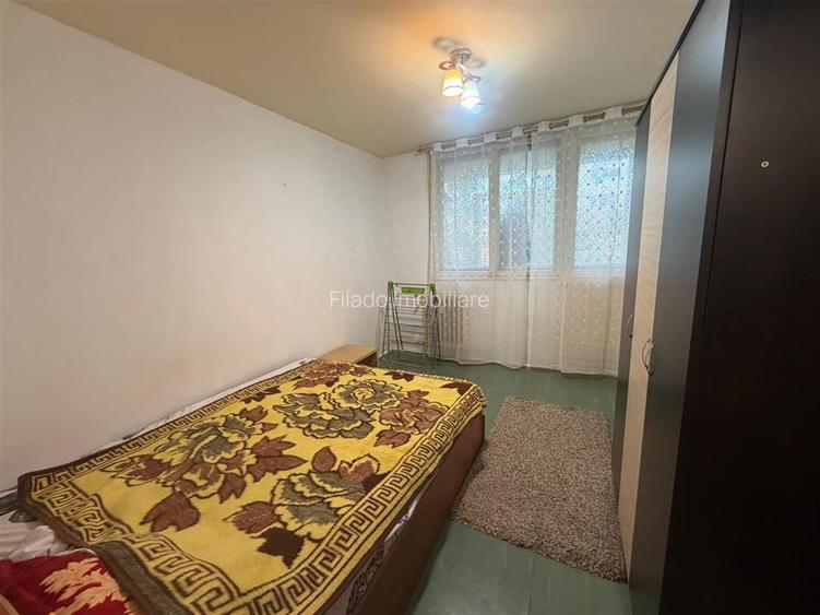 Apartament 3 camere Metrou 1 Decembrie 1918