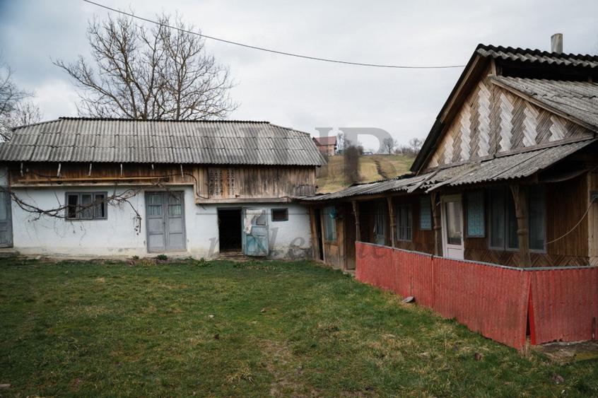 Casa de vanzare -strugari-bacau