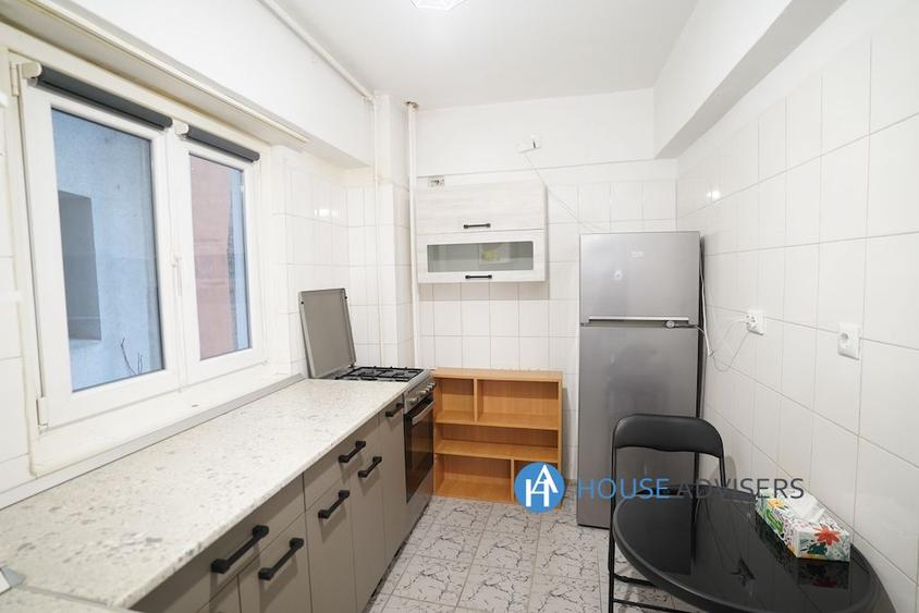 Inchiriere apartament 3 camere Romana