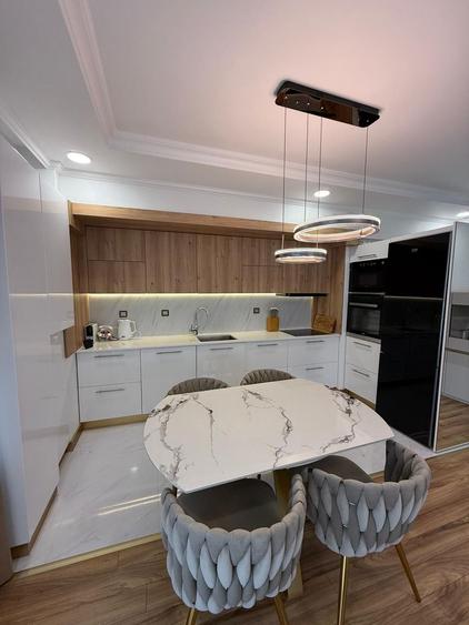 Apartament 3 Camere Premium Mobilat Utilat | View la Padure | Piscina