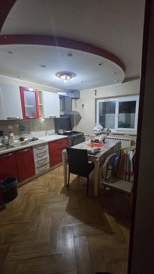 COLENTINA-Doamna Ghica, 3 camere, bloc 1986, decomandat, 2 bai, 78mp