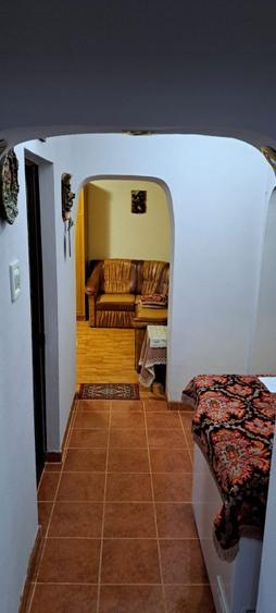 Apartament 3 camere mobilat Micro 21