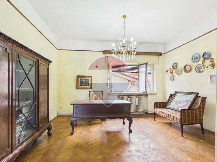 Un apartament pe nivel in vila interbelica | Ferdinand - Sf. Stefan