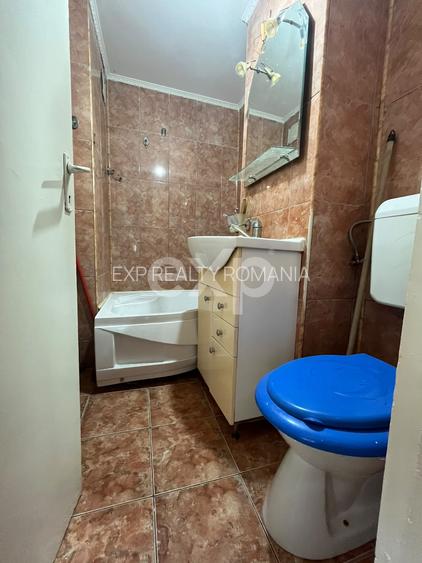 Vanzare 2 camere central etaj 3 mobilat+utilat Gaesti - 9