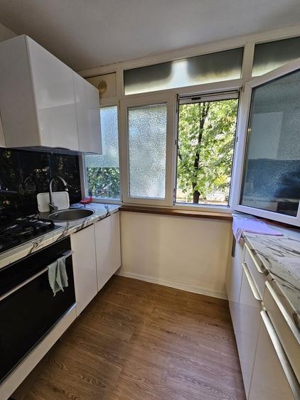 | Apartament 3 camere - Dumbrava Noua- Parcare |