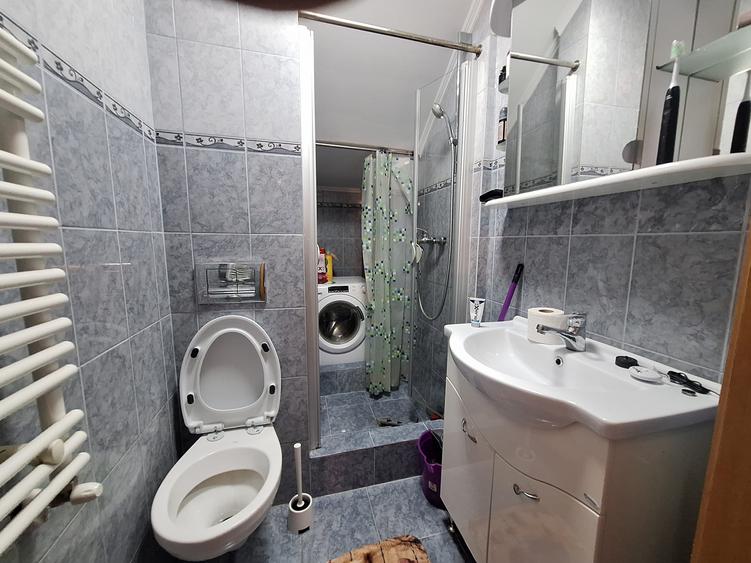 Apartament spatios cu 1 camera-complet renovat, mobilat si utilat-zona Traian