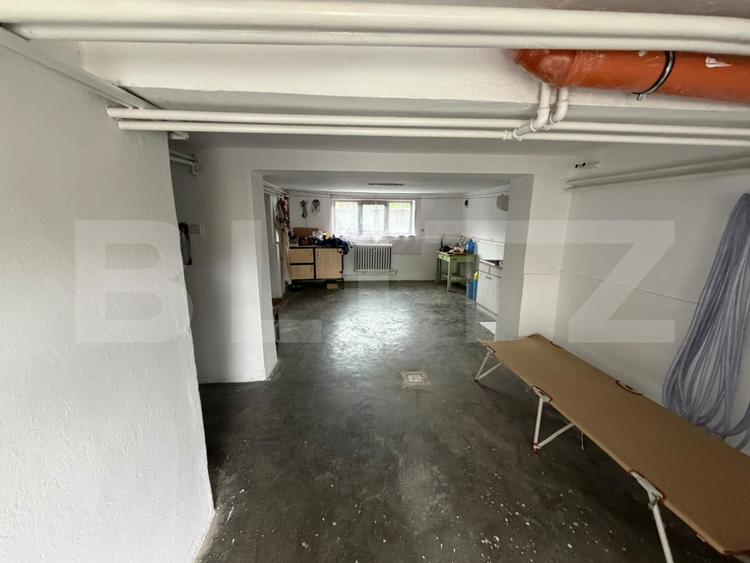 Casa cu etaj, 6 camere, 150 mp, zona 14 Mai