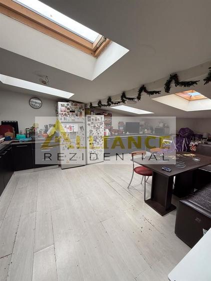 Apartament mare 4 camere â 145 mp compartimentare eficienta