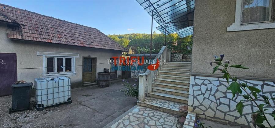 Casa de vanzare Ampoita cu o super priveliste - 6