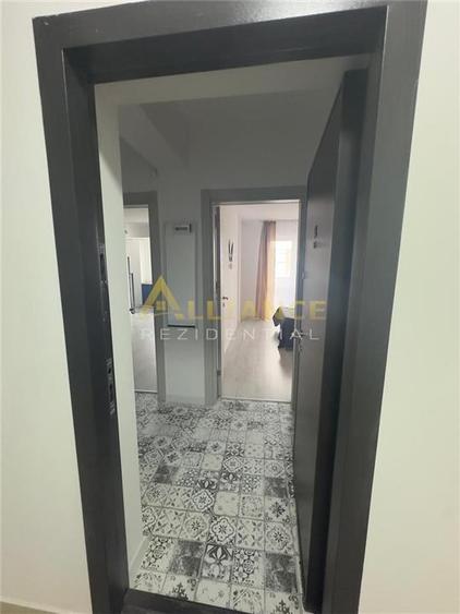 Ap .2 camere,la 8-9 minute de mers pana la metrou.Finisat ,mobilat.