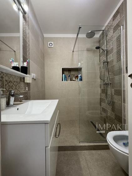 Apartament 2 camere lux cu terasa Andrei Mureșanu de vânzare