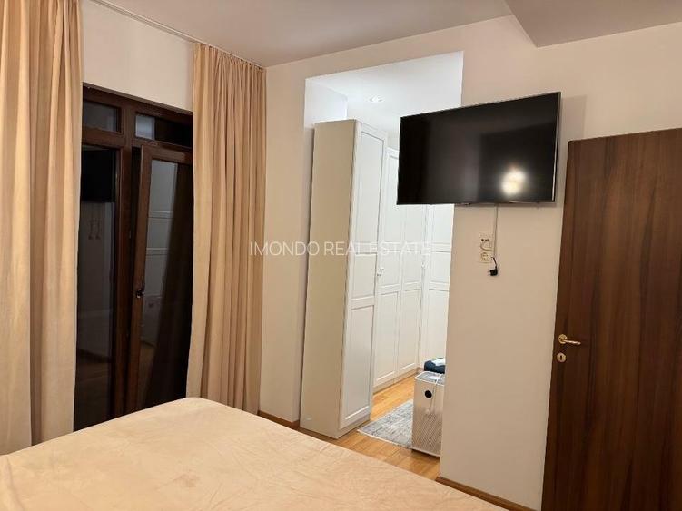 Casin I Vanzare apartament 3 camere - 10