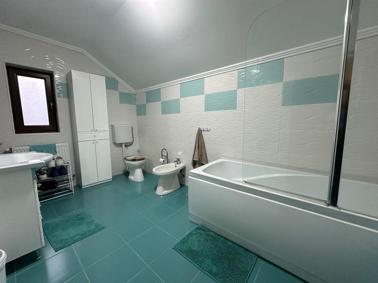 Casa Individuală 225 mp| 520 mp teren| zona SCHIT