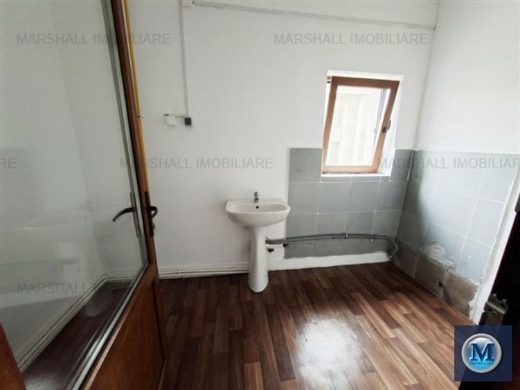 Apartament 4 camere de vanzare, zona Central, 100 mp #16626