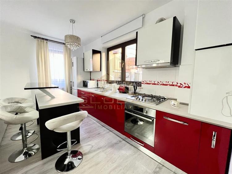 3 camere 2 NiveleTotul Nou Parcarezona Centrala str Gheorghe MarimescuUMF - 3