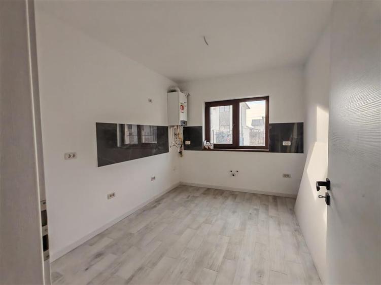 Casa individuala de vanzare Izvor/Tarlungeni 175000 Eur+TVA