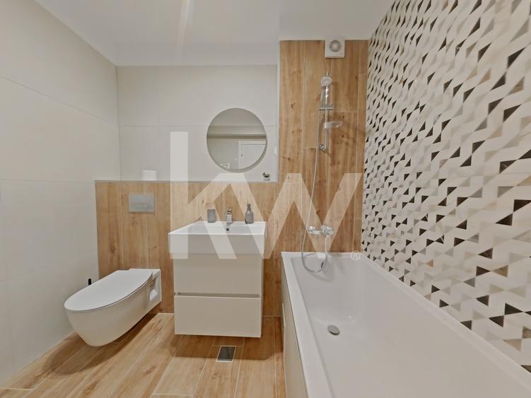 Închiriere apartament cu 3 camere - Zona Tractorul