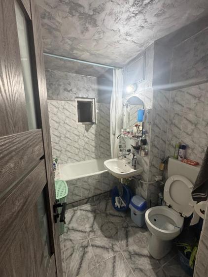 Apartament decomandat 2 camere, 49 mp, etaj 2, zona Brazda lui Novac