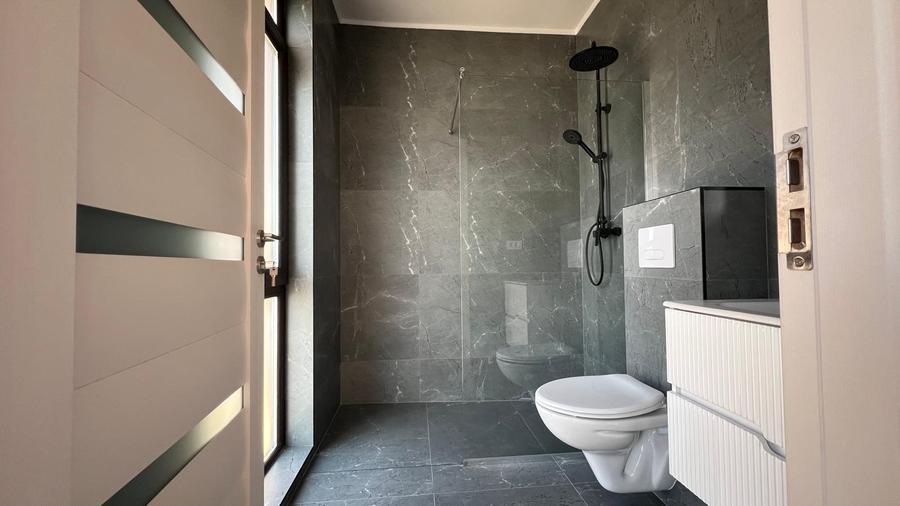 Casă Individuală Domnești – | 100 mp Parter + Mansardă 60 mp | Teren 400mp