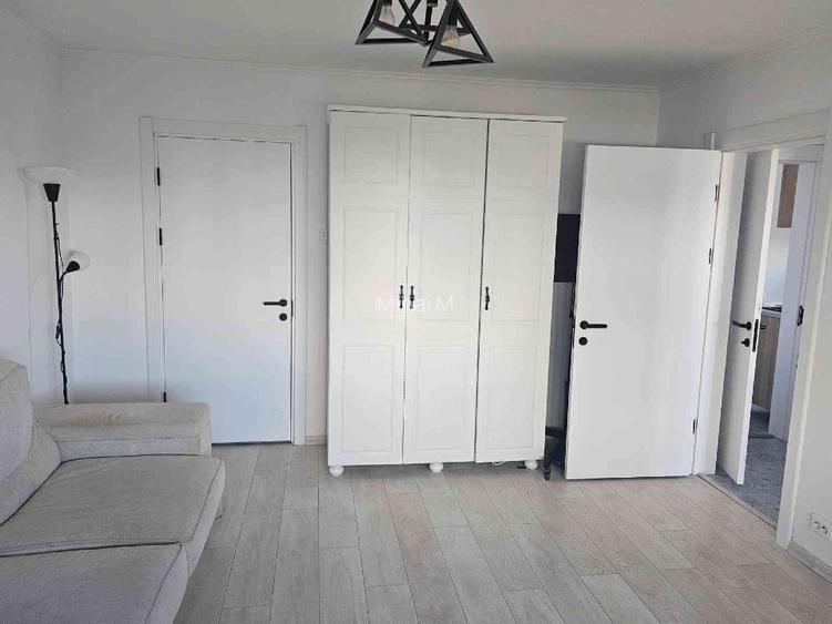 PROPRIETAR, zona Favorit, 2 lifturi, 8/10, str. Pravat 4 - 10