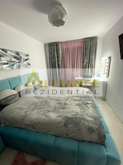 Young Residence 2 cam 64 mp la 10 min metrou
