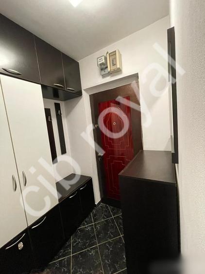 Inchiriez apt. 3 cam. Drm. Taberei, renovat,langa metrou C-tin Brancusi, parcare