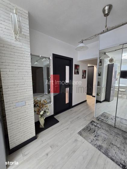 Vindem apartament cu 3 camere, Crângasi - 2