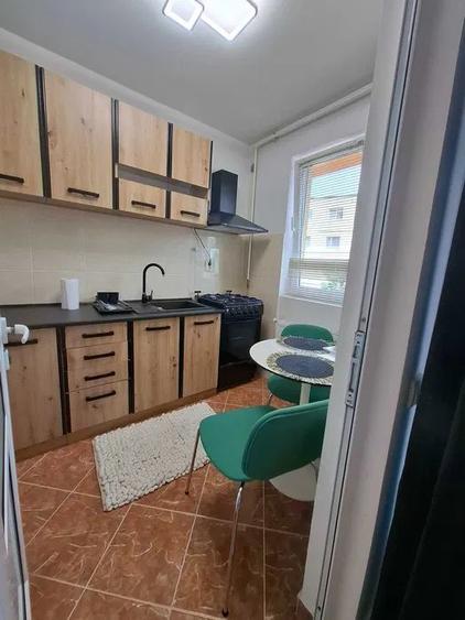 Apartament Modern De Inchiriat | 48 Mp + Balcon + Parcare Inclusa | UMF USAMV