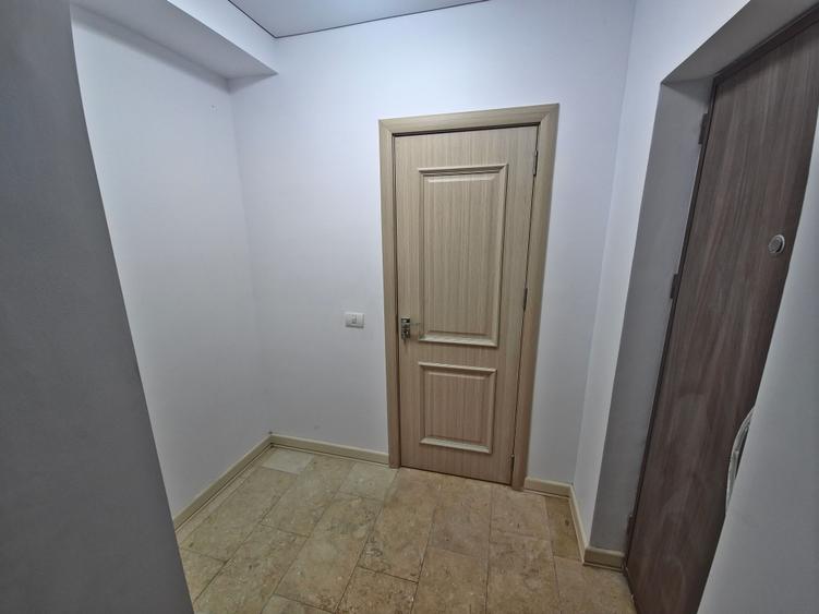 Tomis Central spatiu 37 mp ideal birouri prima inchiriere