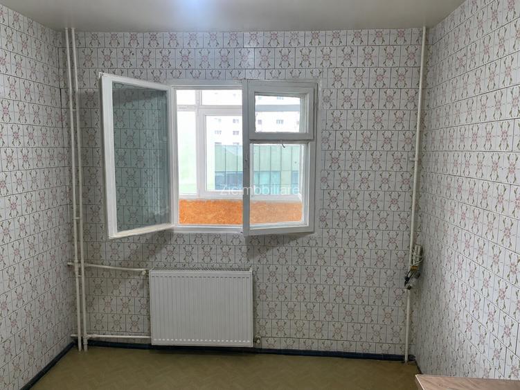Apartament 3 camere de vânzare | Dristor | 70 mp | 2 grupuri sanitare - 3