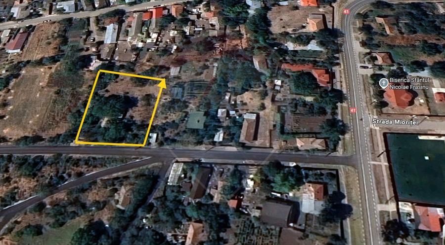 Teren 2200 mp + Casă, sat Frasinu, Giurgiu