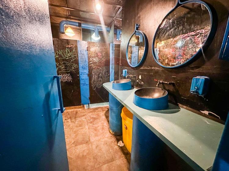 Vanzare Spatiu Comercial subsol 130 mp - Calea Victoriei Bucuresti