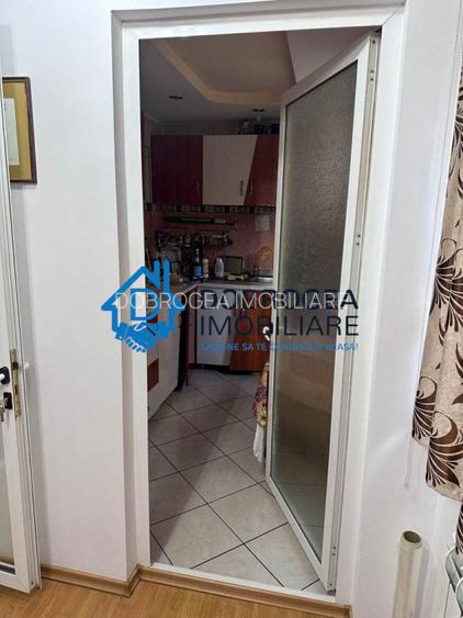 ZONA CENTRALA  2 CAMERE  SEMIDECOMANDAT, PARTER - 14