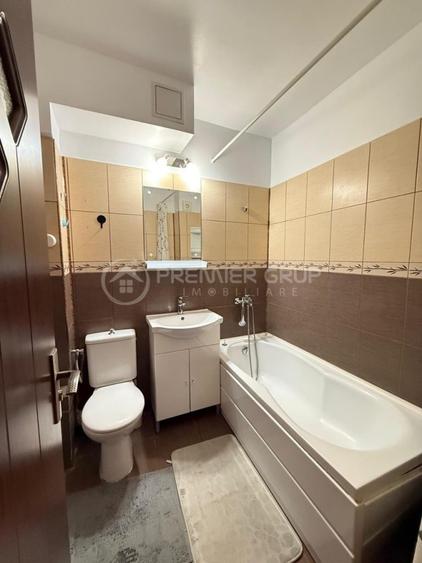 Etaj intermediar!Apartament 2 camere decomandat 56mp 2 balcoane, PALAS, CT+AC