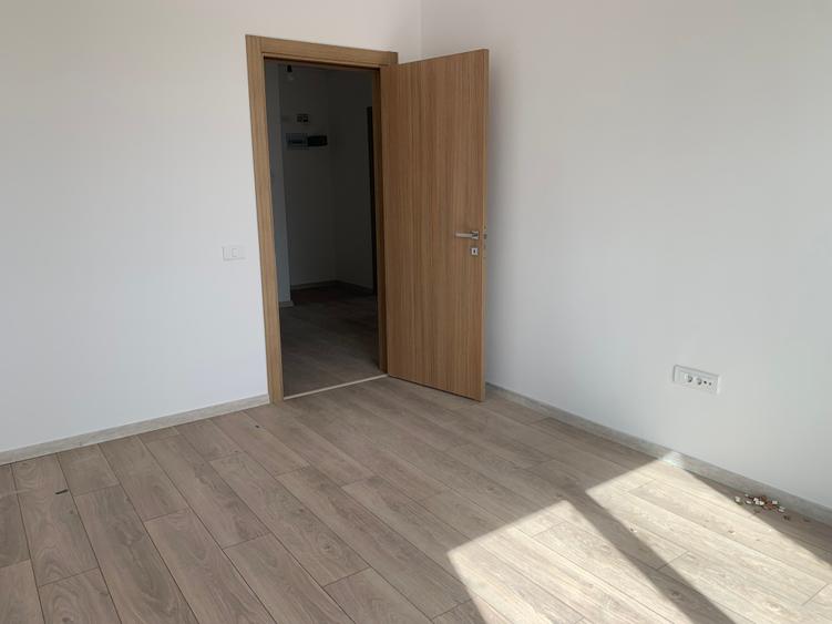 Apartament 3 camere finisat, bloc nou, Aparatorii Patriei metrou