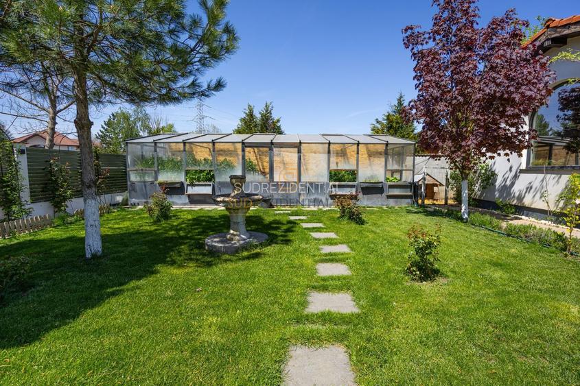 Resedinta spectaculoasa  – Vila exclusivista deschidere directa la lac - 44