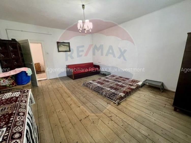 Apartament la casa de vanzare - 9