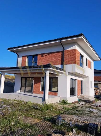 Casă nouă 120 mp utili 500 mp teren Semifinisată Chinteni, aproape de pădure