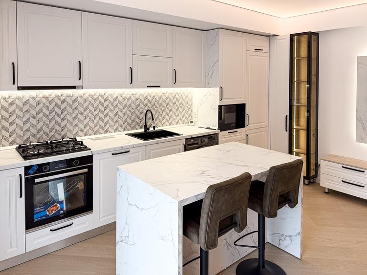 Apartament 3 camere | Cortina North | Loc parcare inclus